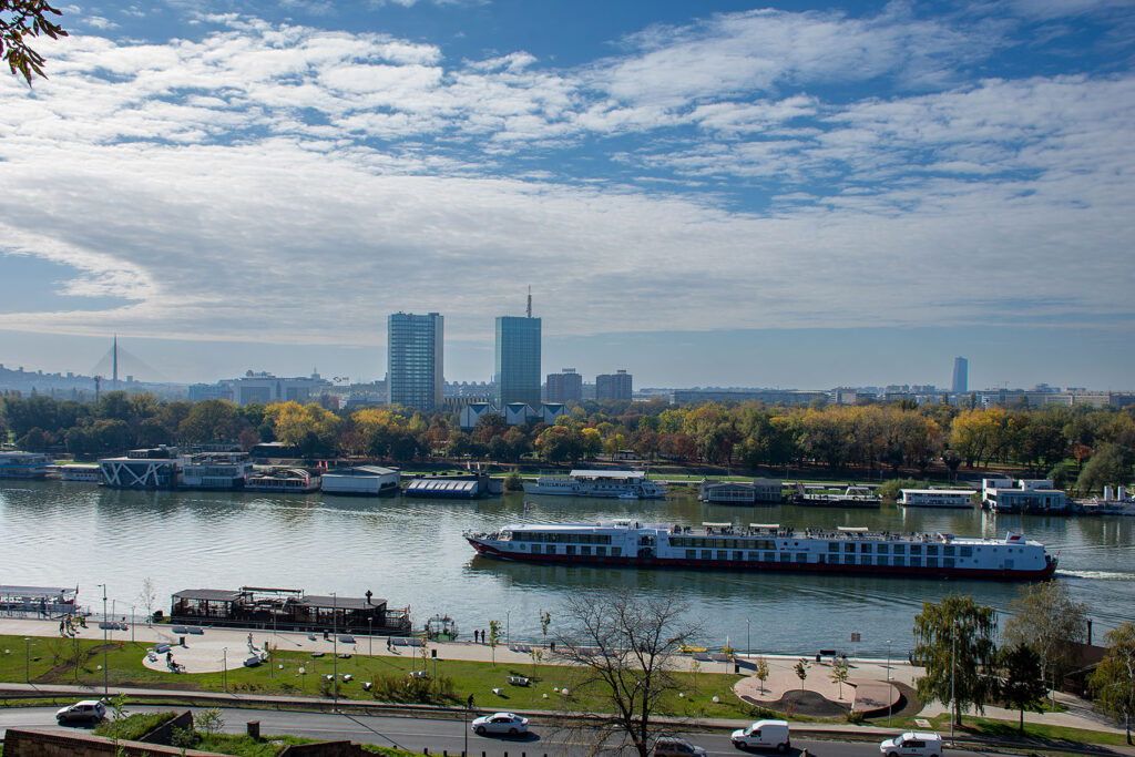 Belgrade river cruise with Turtle boat and Belgrade Fortress